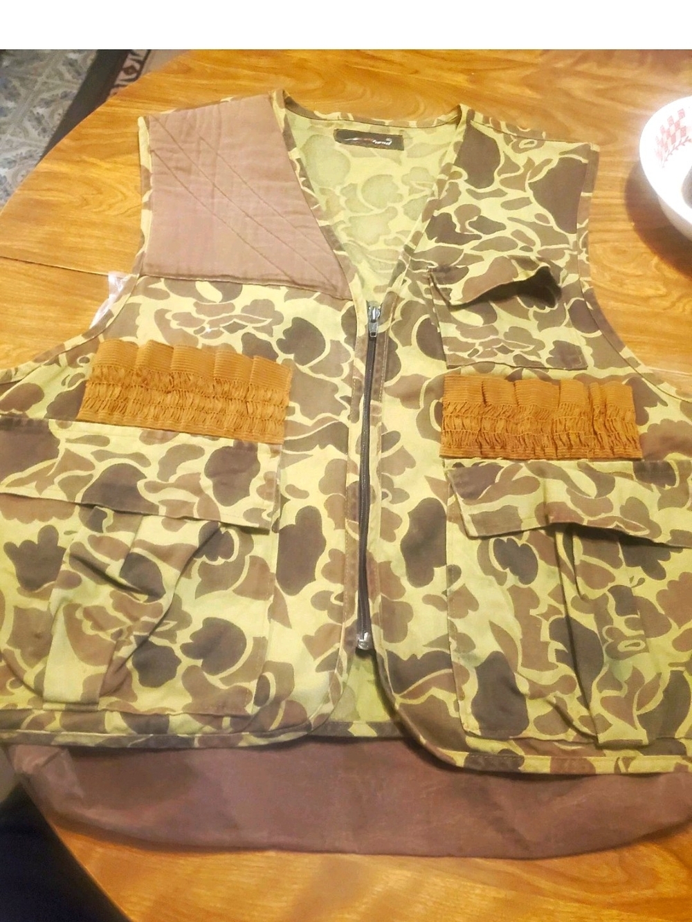 VTG Duck Camo Hunting Vest XL Pristine Unworn Deadstock Frogskin Shell Loop